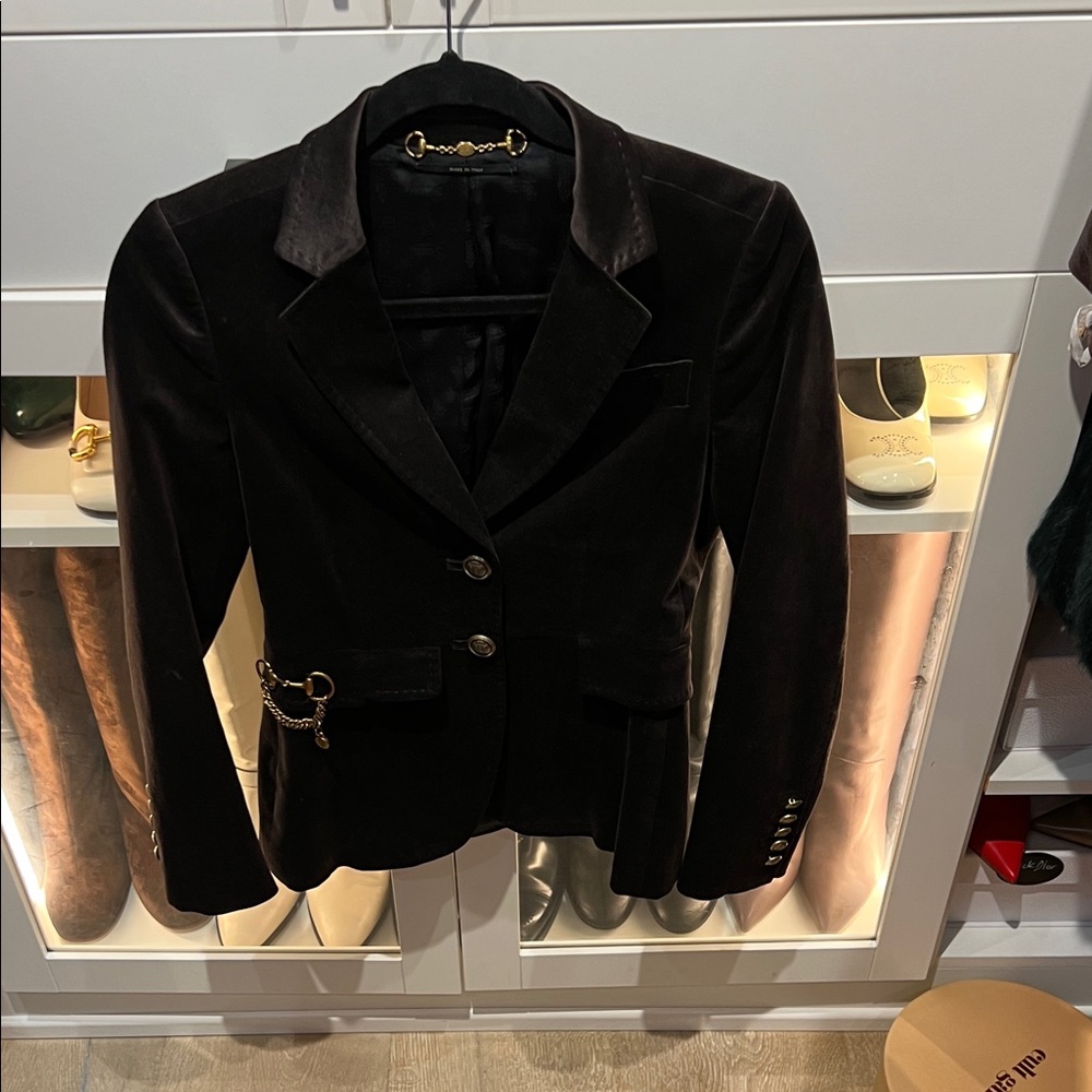 Elegant Brown Gucci Velvet Women's Blazer. Size 38